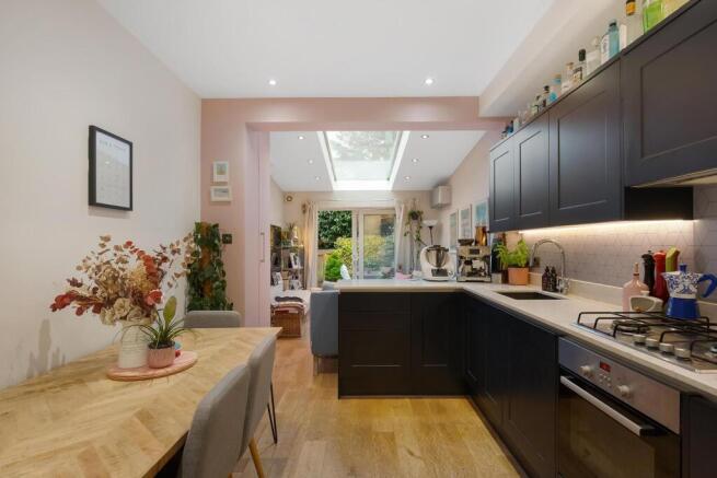 Kitchen | Dining