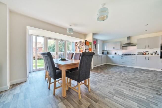Kitchen Diner