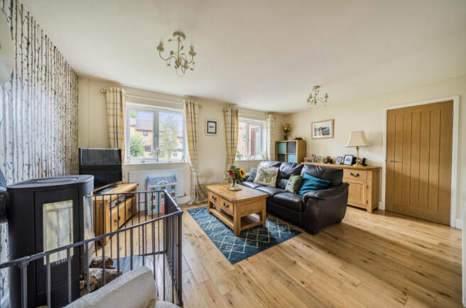 1329617-12-6888d0...