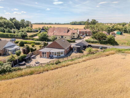 The Turnpike, Bunwell