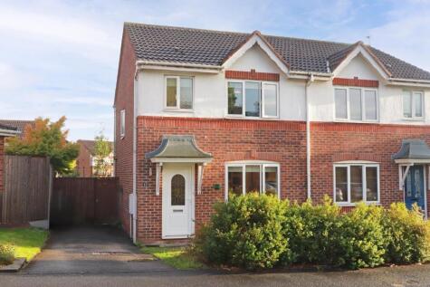 Stanwood Gardens, L35