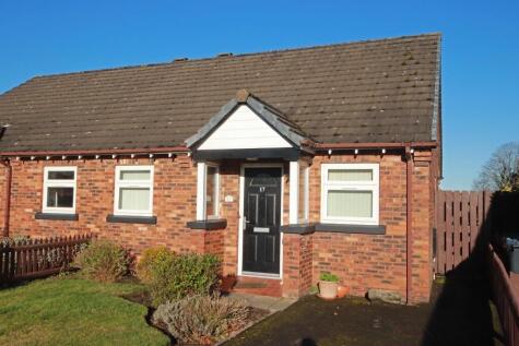 Lady Anne Close, L40