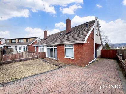 Shirley Drive, Heolgerrig, Merthyr Tydfil, CF48 1SE