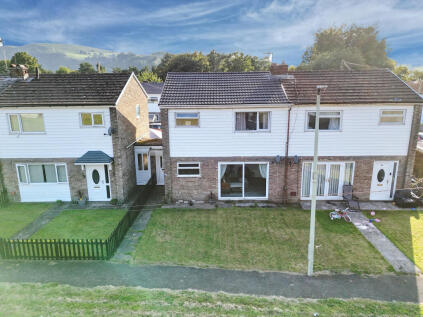 Yr Hendre, Nantgarw, Taff's Well