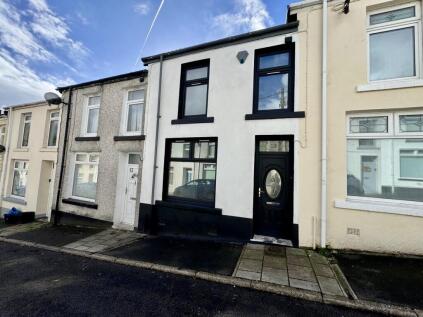 Brynglas Street, Merthyr Tydfil, Cf47 9UT
