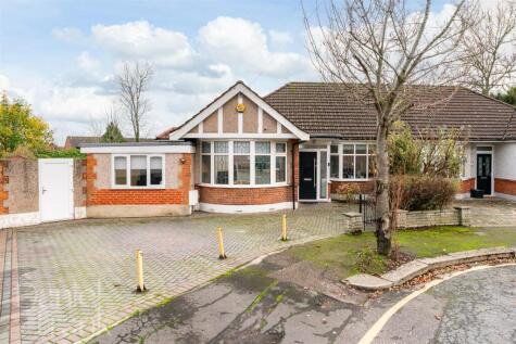 Grosvenor Gardens, Woodford Green