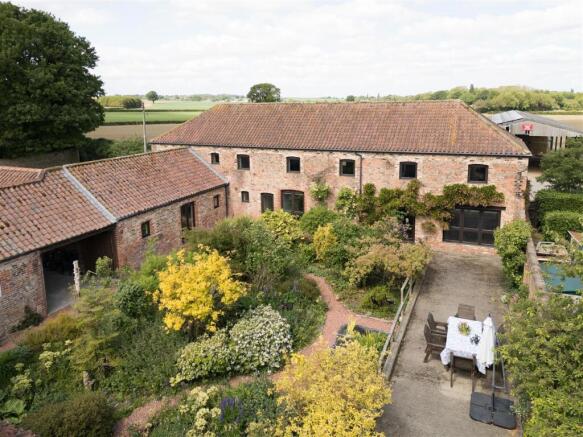 Courtyard & offices