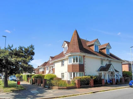 Grand Avenue, Worthing, BN11
