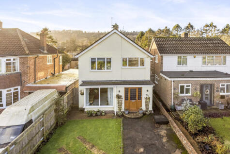 Findon Road, Worthing, BN14