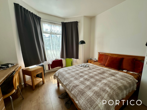 Bedroom (1)