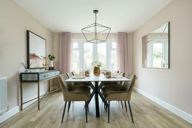 A wonderful space for family dinners or entertaining