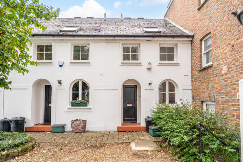 Highbury Hill, Highbury, London, N5