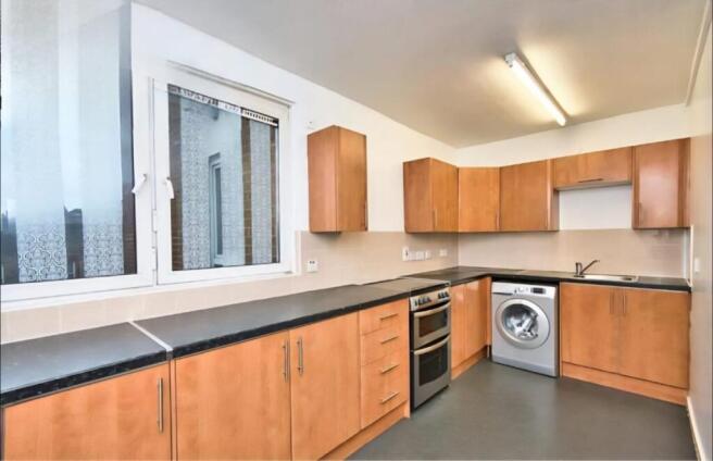 237116_2635_IMG_0...