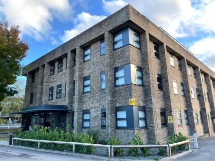 Rockingham Road, Uxbridge