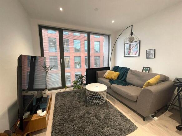 Living Room.jpg