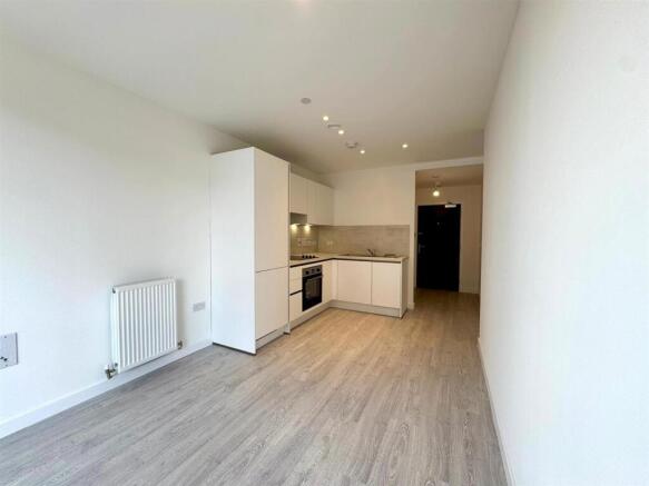 Living area pic 2.jpeg