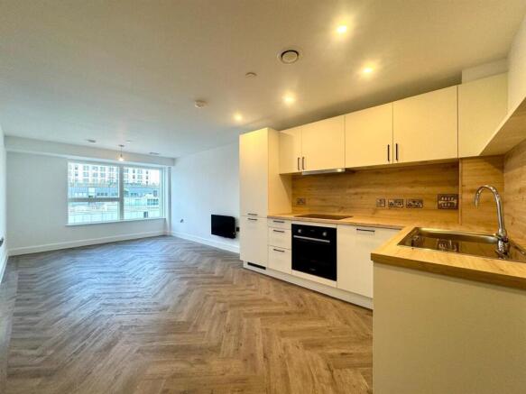 Living room pic 2.jpeg