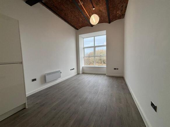 Lounge:dining room .jpeg