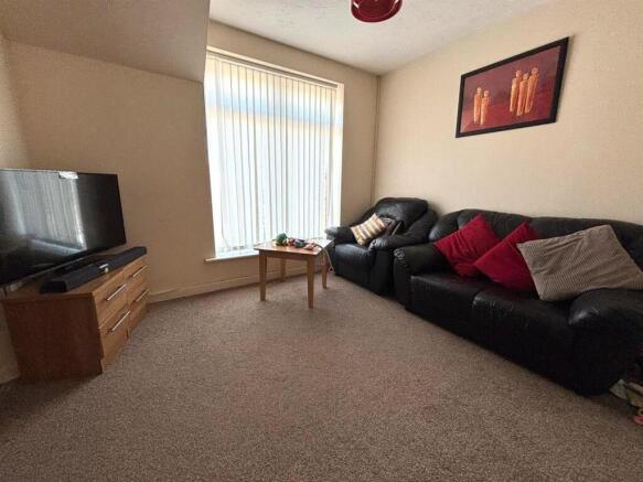 Living room.jpeg