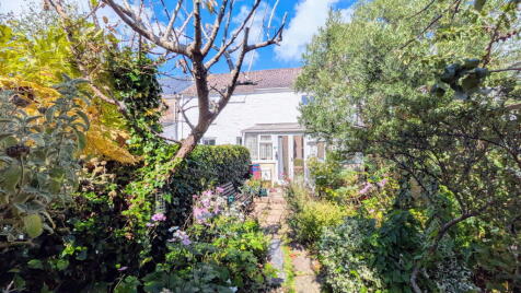 Bullock Market Terrace, Penzance TR18