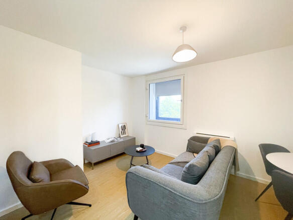 IMG_3844_9_origin...