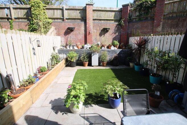 Photo 25
