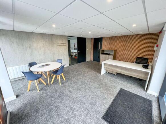 1c Balderton Court, Balthane