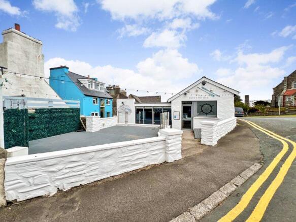 1 Queens Road, Port St Mary