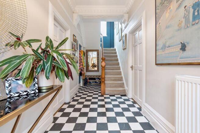 Perth House, 27 Falkland Drive