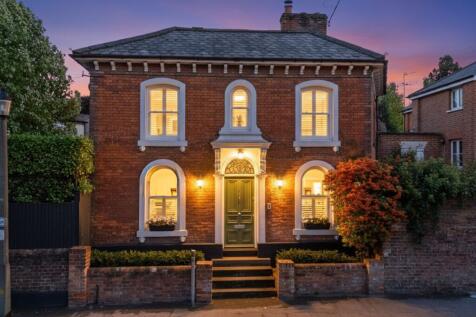 London Road, Saffron Walden, CB11