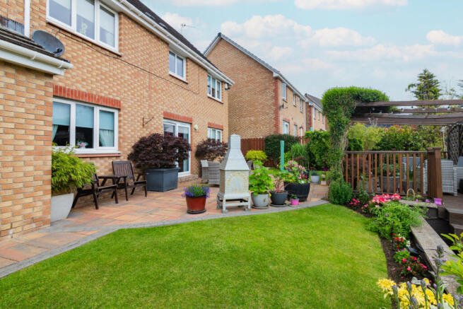 42 Strathcarron Drive, Paisley PA27AW-34