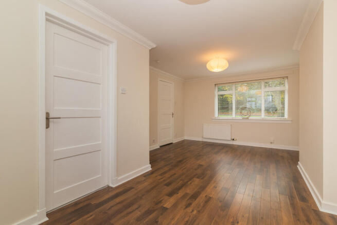 100 Glenburn Road PA2 8HP L-25