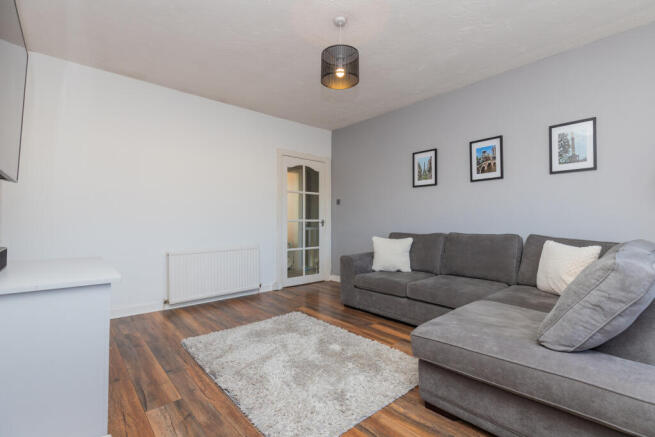 41 Green Road Paisley L -18