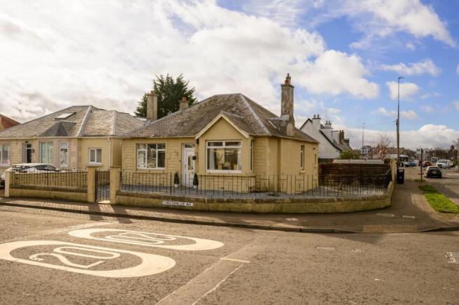 3 bed bungalow