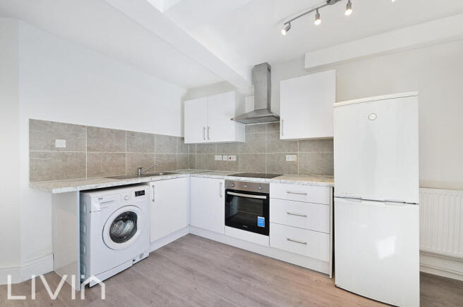 SPENSER ROARD, 39, BASEMENT FLAT (12 FROM 15)-7.JP