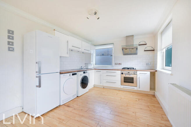 BRAMLEY HILL, 18, 3-17.JPG