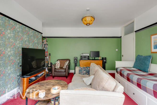 219 Grange Road, SE25 - 3