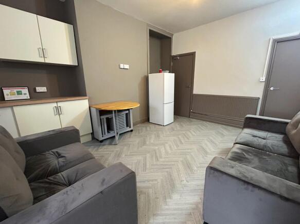 Kitchen/Lounge