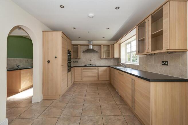 8 Chapel Close10.jpg