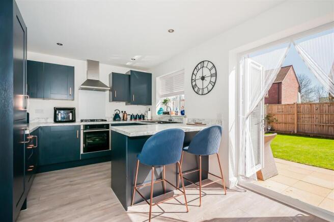 22 Ella Drive9.jpg