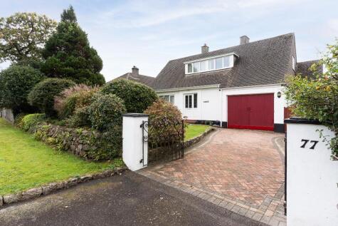 77 Tehidy Road - Private 3 bedroom home with stunning gardens 