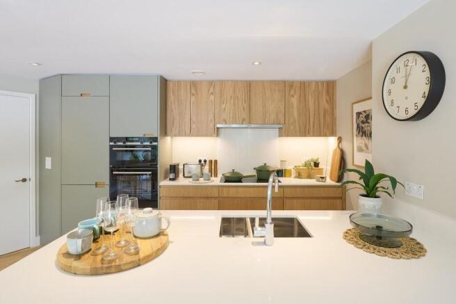 IMG-20250819-WA00...