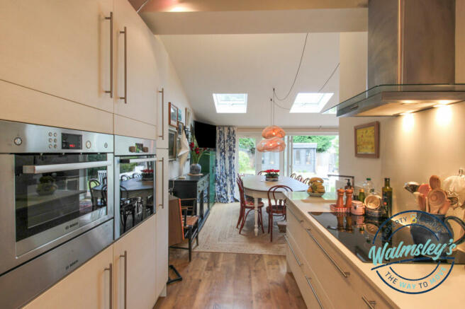 Kitchen dining extension