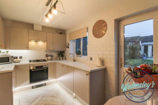 Kitchen dining & family room
