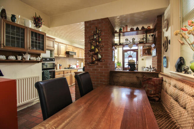 Open plan kitchen dining room