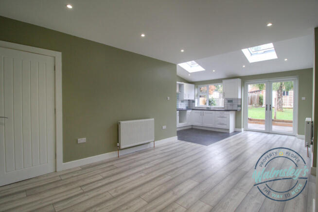 Family dining & kitchen extension