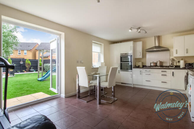 Kitchen dining & family room