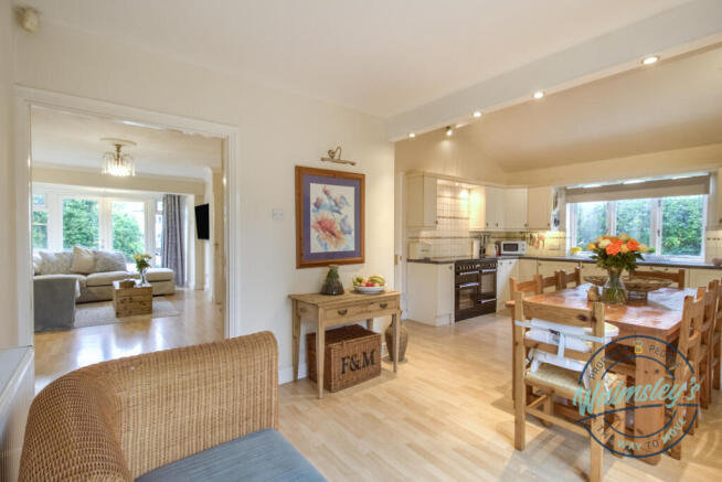 Kitchen dining & family room