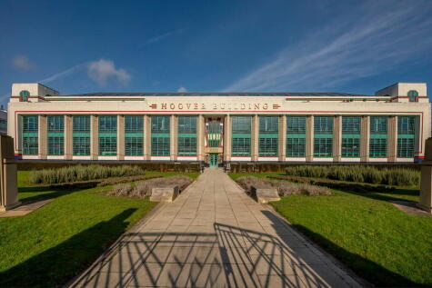 Western Avenue, Perivale, Greenford, UB6