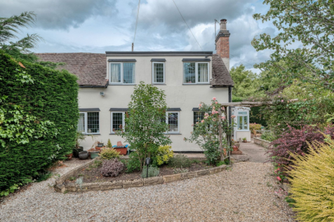 Bowling Green Road, Powick, WR2